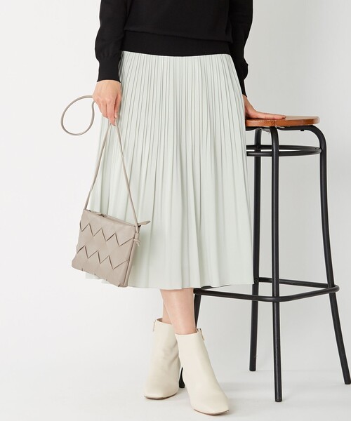 J.PRESS Ladies(J.プレス レディス)の「【洗える】ノルディス2WAYジョーゼット プリーツ スカート(スカート・レディース・ライトグレー系/ライトグリーン系・XS)」の2枚目の写真