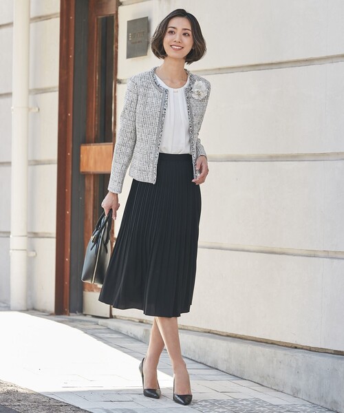 J.PRESS Ladies(J.プレス レディス)の「【洗える】ノルディス2WAYジョーゼット プリーツ スカート(スカート・レディース・ライトグレー系/ライトグリーン系・XS)」の4枚目の写真