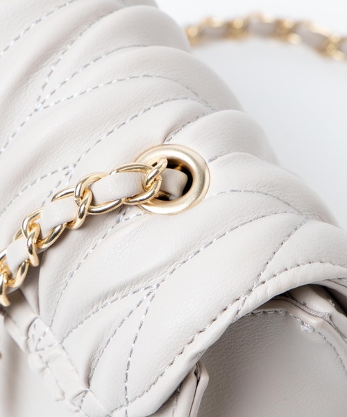 WEGO(ウィゴー)の「WEGO/キルティングショルダーバッグ(ショルダーバッグ・レディース・ブラック/アイボリー・FREE)」の18枚目の写真