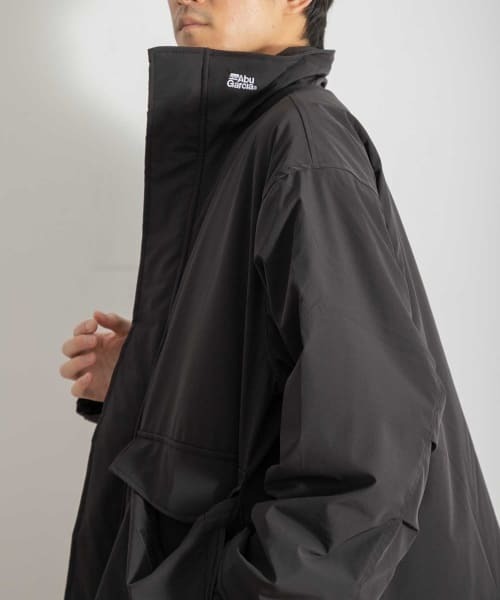 URBAN RESEARCH（アーバンリサーチ）の「Abu Garcia　MILITARY PADDING JACKET（ダウンベスト・メンズ・ブラック/オリーブ・MEDIUM/LARGE）」の12枚目の写真