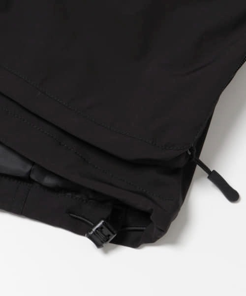 URBAN RESEARCH（アーバンリサーチ）の「Abu Garcia　MILITARY PADDING JACKET（ダウンベスト・メンズ・ブラック/オリーブ・MEDIUM/LARGE）」の22枚目の写真