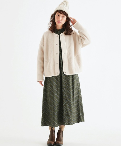 Sunny clouds(サニークラウズ)の「サニークラウズ 青い鳥と青い花の小紋ワンピース〈レディース〉(ワンピース・レディース・カーキ・MEDIUM/LARGE/X-LARGE/XX-LARGE/NM)」の3枚目の写真