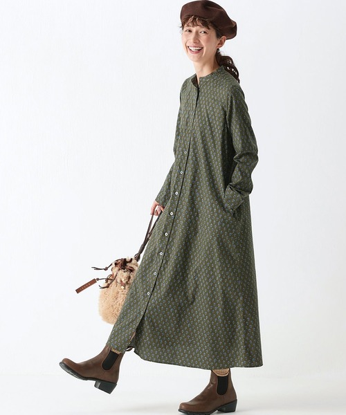 Sunny clouds(サニークラウズ)の「サニークラウズ 青い鳥と青い花の小紋ワンピース〈レディース〉(ワンピース・レディース・カーキ・MEDIUM/LARGE/X-LARGE/XX-LARGE/NM)」の4枚目の写真