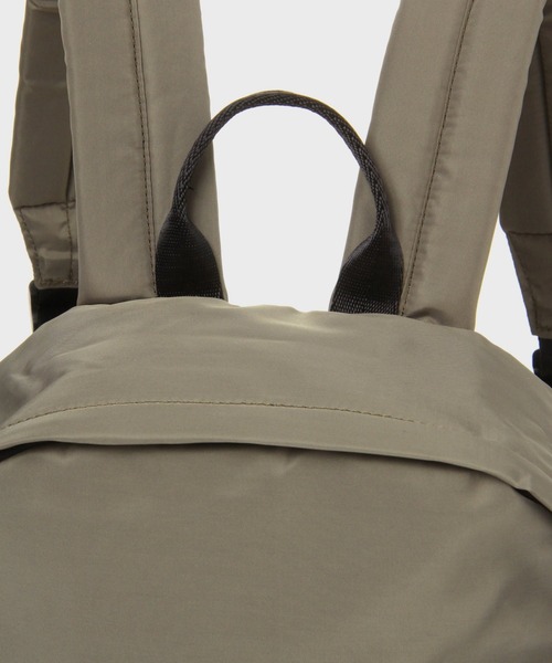 LEPSIM（レプシィム）の「【わくわくワーク】撥水PCポケットリュック　255481（バックパック/リュック・レディース・ブラウン/ブラック・ONE SIZE）」の12枚目の写真