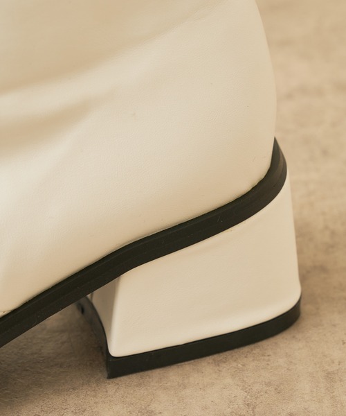 Lui's（ルイス）の「切替ステッチスクエアトゥショートブーツ（ブーツ・レディース・ホワイト/ブラック・23.5cm/24.5cm）」の8枚目の写真