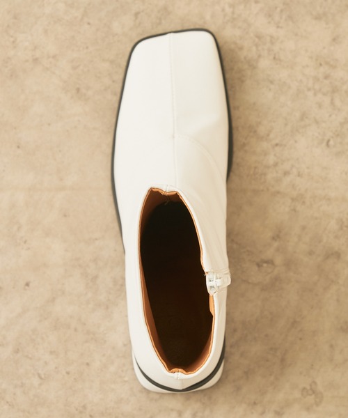 Lui's（ルイス）の「切替ステッチスクエアトゥショートブーツ（ブーツ・レディース・ホワイト/ブラック・23.5cm/24.5cm）」の10枚目の写真