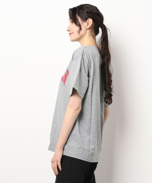 B.I.D.(ビーアイディー)の「《Bl》半袖プリントTシャツ カットソー(Tシャツ/カットソー・レディース・ホワイト/杢グレー/スミクロ・LARGE/MEDIUM/FREE)」の13枚目の写真