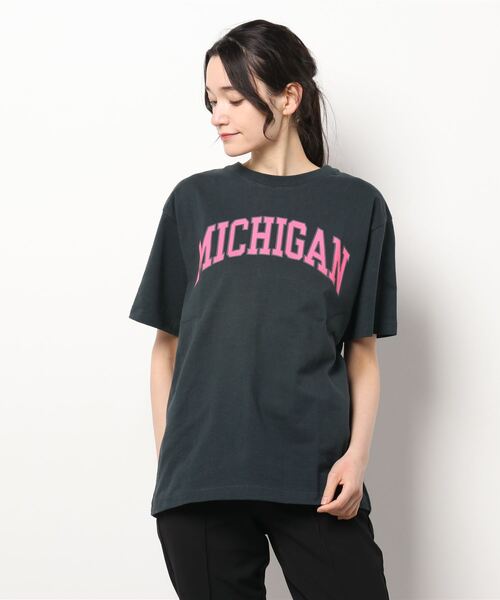 B.I.D.(ビーアイディー)の「《Bl》半袖プリントTシャツ カットソー(Tシャツ/カットソー・レディース・ホワイト/杢グレー/スミクロ・LARGE/MEDIUM/FREE)」の6枚目の写真