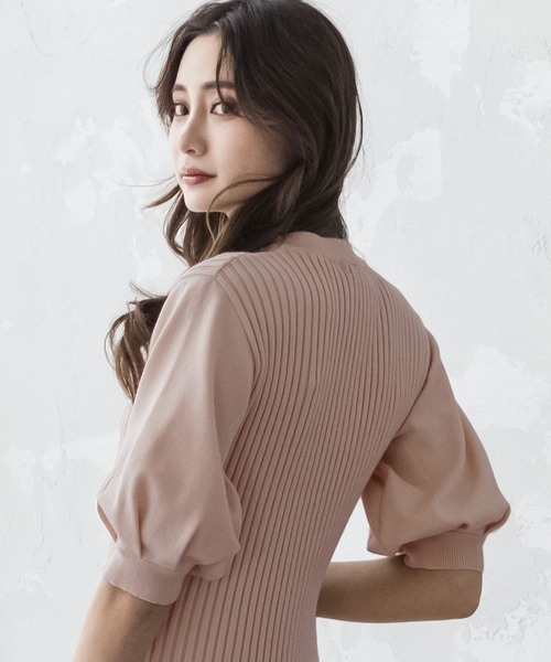 Julia Boutique（ジュリアブティック）の「ミディアム丈・バルーン五分袖マーメイドニットワンピース/22000（ワンピース・レディース・ベージュ/ブラック/グレイッシュベージュ/ミント/アイボリー/ピンク・MEDIUM）」の20枚目の写真