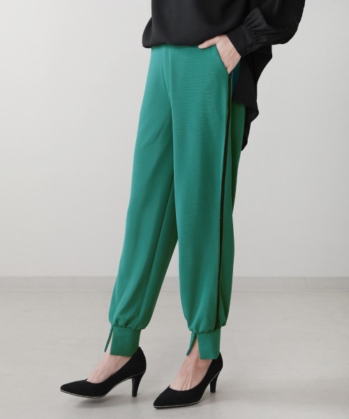 Bou Jeloud（ブージュルード）の「ジョガーパンツ（その他パンツ・レディース・ブラック/オフホワイト/グリーン・38）」の13枚目の写真