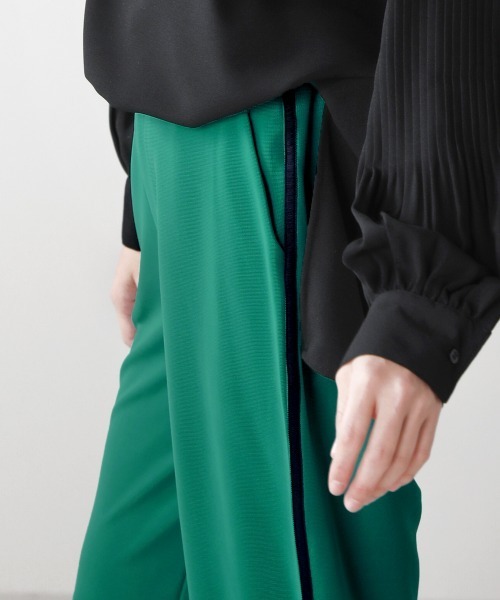 Bou Jeloud（ブージュルード）の「ジョガーパンツ（その他パンツ・レディース・ブラック/オフホワイト/グリーン・38）」の9枚目の写真