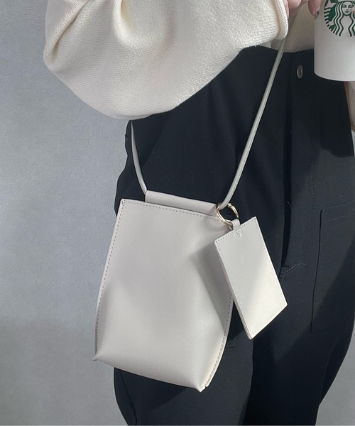 y/m by misato（イムバイミサト）の「ミニマムショルダーBAG（ショルダーバッグ・レディース・ライトグレー/ブラック/モカ・FREE）」の6枚目の写真