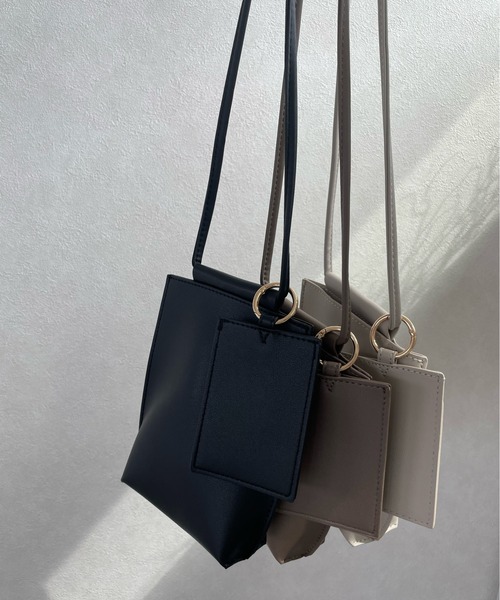 y/m by misato（イムバイミサト）の「ミニマムショルダーBAG（ショルダーバッグ・レディース・ライトグレー/ブラック/モカ・FREE）」の17枚目の写真