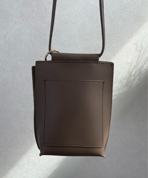 y/m by misato（イムバイミサト）の「ミニマムショルダーBAG（ショルダーバッグ・レディース・ライトグレー/ブラック/モカ・FREE）」の15枚目の写真