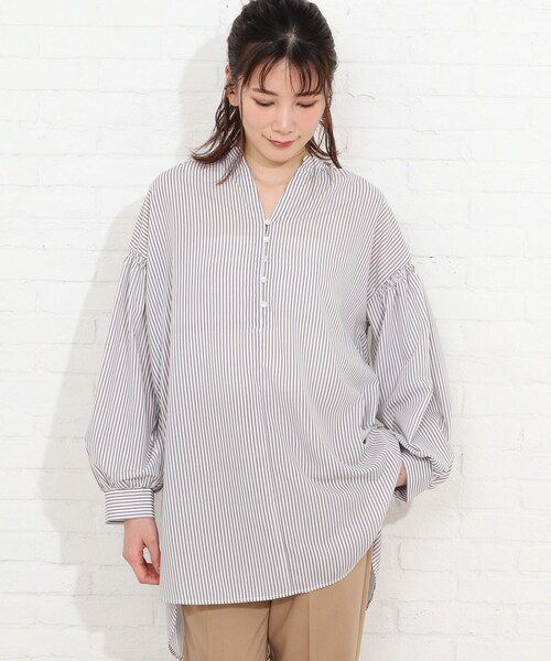 SHOO・LA・RUE(シューラルー)の「◆多ボタンチュニックブラウス(シャツ/ブラウス・レディース・ピンク/ホワイト系/ライトグレー系2/グリーン系/ブルー系2・00)」の7枚目の写真