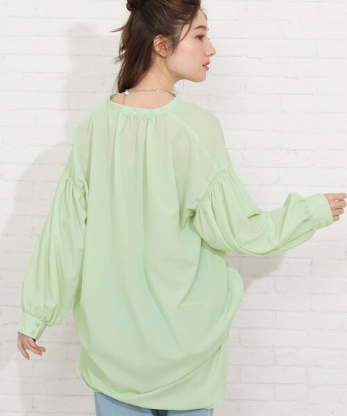 SHOO・LA・RUE(シューラルー)の「◆多ボタンチュニックブラウス(シャツ/ブラウス・レディース・ピンク/ホワイト系/ライトグレー系2/グリーン系/ブルー系2・00)」の18枚目の写真