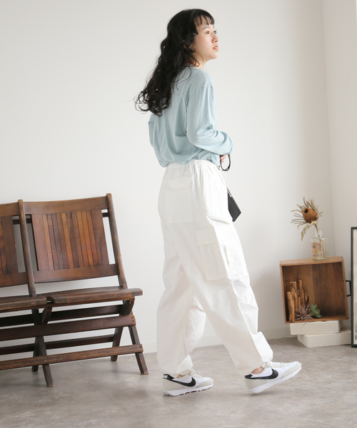 B.C STOCK(ベーセーストック)の「シアー ロング スリーブ TEE(Tシャツ/カットソー・レディース・ブラック/オレンジ/ブルー/アイボリー・FREE)」の5枚目の写真