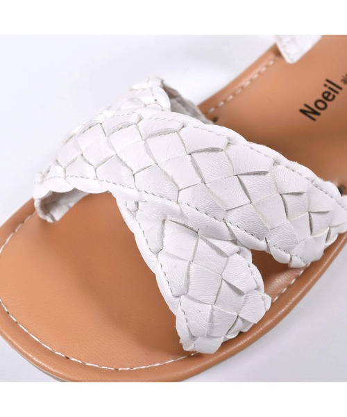 Noeil aime BeBe（ノイユエイムベベ）の「NoeilaimeBeBe/合皮クロスロゴ刺繍サンダル(15~20cm)（サンダル・キッズ・ホワイト・15 /20/18/17/19/16）」の8枚目の写真