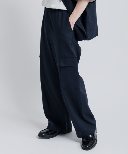 MUHET（ミュエータ）の「リネン混カーゴパンツ（カーゴパンツ・レディース・ネイビー/ブラウン・SMALL/MEDIUM/X-LARGE）」の11枚目の写真