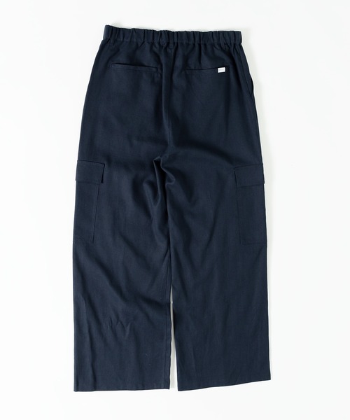 MUHET（ミュエータ）の「リネン混カーゴパンツ（カーゴパンツ・レディース・ネイビー/ブラウン・SMALL/MEDIUM/X-LARGE）」の4枚目の写真