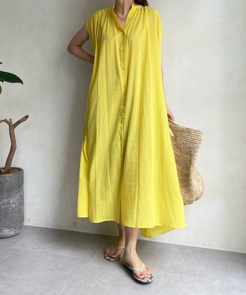 DouDou(ドゥドゥ)の「【WEB限定】 バックギャザーコットンボイルワンピース(ワンピース・レディース・ブラック/ホワイト/イエロー・FREE)」の6枚目の写真