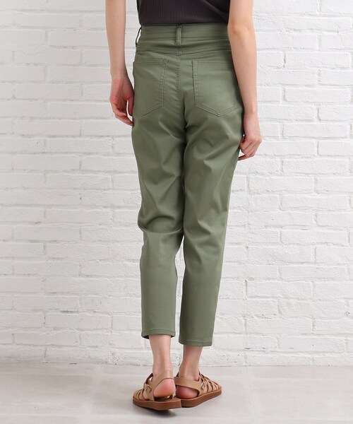 SHOO・LA・RUE（シューラルー）の「◆【接触冷感/SS-3L】裏ひんやりサテンスキニー（その他パンツ・レディース・ライトグレー/ブラック/オリーブ/イエロー・10/01/04/05/02/03）」の8枚目の写真