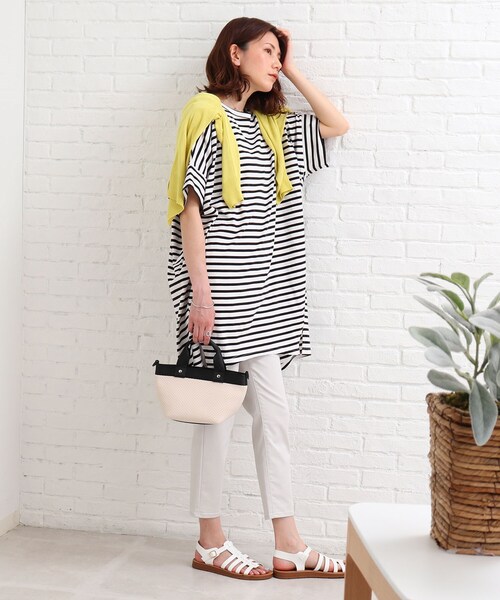 SHOO・LA・RUE（シューラルー）の「◆【接触冷感/SS-3L】裏ひんやりサテンスキニー（その他パンツ・レディース・ライトグレー/ブラック/オリーブ/イエロー・10/01/04/05/02/03）」の16枚目の写真