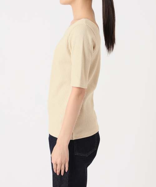 SLOBE IENA(スローブイエナ)の「針抜きリブ ボートネックプルオーバー(Tシャツ/カットソー・レディース・ブラック/サックスブルー/ナチュラル・FREE)」の5枚目の写真