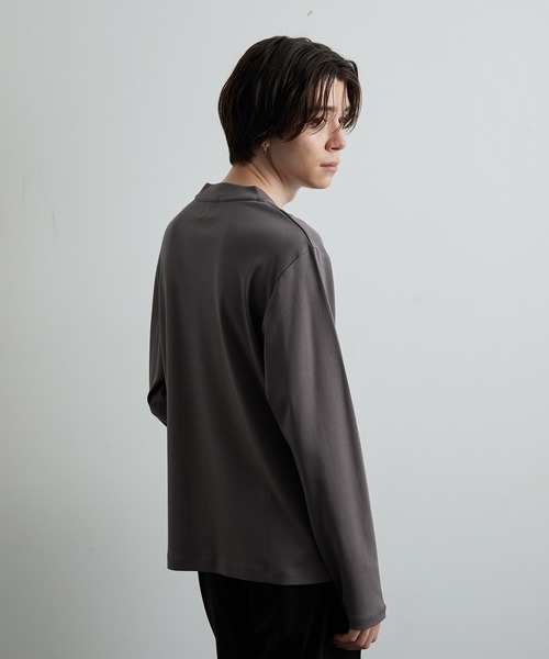 JUNRED(ジュンレッド)の「バックハイネックカットソー(Tシャツ/カットソー・メンズ・ホワイト/チャコールグレー/グレー・LL/M/L)」の7枚目の写真