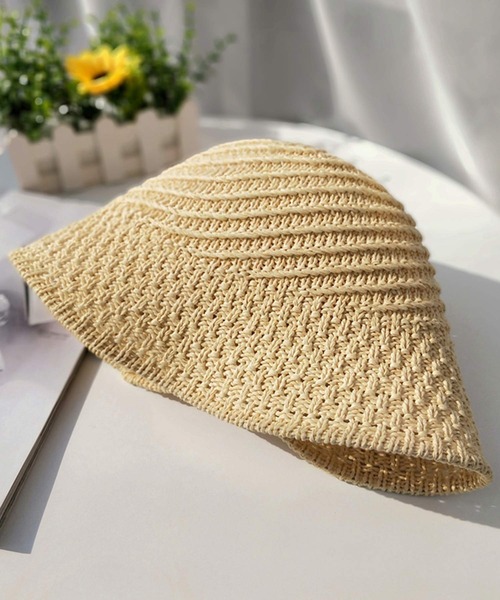 shopnikoniko（ショップニコニコ）の「ペーパー編み ストローハット（ハット・レディース・ベージュ/アイボリー・フリー）」の4枚目の写真