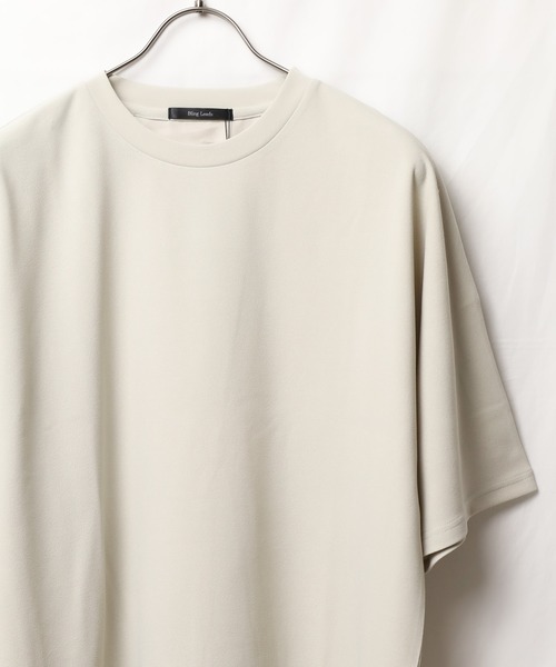 Bling Leads(ブリングリーズ)の「『Bling leads』梨地オーバーサイズクルーネックT(Tシャツ/カットソー・レディース・チャコールグレー/ライトグレー/ブラック/グレイッシュベージュ/ホワイト・MEDIUM/LARGE)」の6枚目の写真