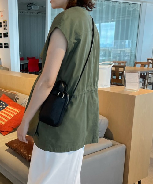 LOWRYS FARM(ローリーズファーム)の「ミリタリーベスト 297640(ミリタリージャケット・レディース・ブラック/カーキ/アイボリー・FREE)」の11枚目の写真