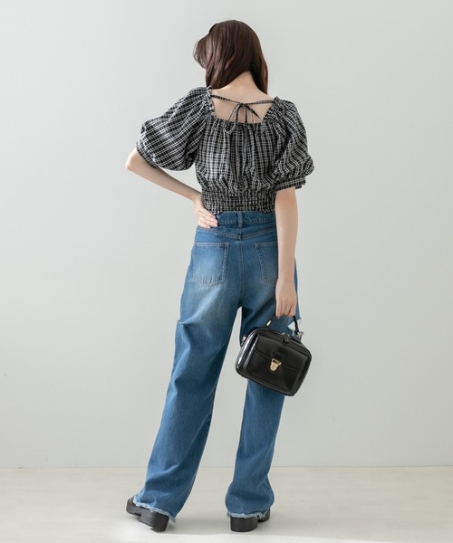 OLIVE des OLIVE(オリーブデオリーブ)の「オフショルブラウス(シャツ/ブラウス・レディース・ブラック/オフホワイト/サックスブルー/アイボリー・FREE)」の12枚目の写真