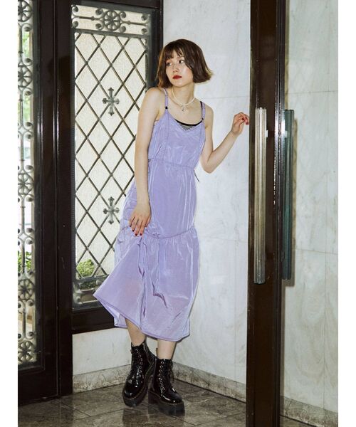 jouetie(ジュエティ)の「ナイロンジャンパースカート(ジャンパースカート・レディース・パープル/ブルー/ピンク/ブラック・MEDIUM)」の4枚目の写真