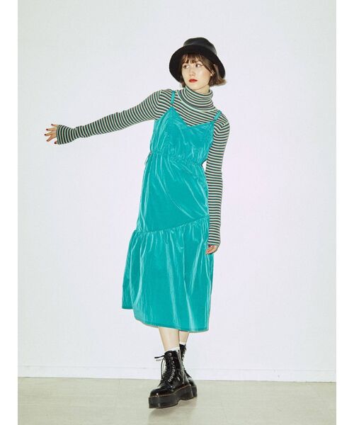 jouetie(ジュエティ)の「ナイロンジャンパースカート(ジャンパースカート・レディース・パープル/ブルー/ピンク/ブラック・MEDIUM)」の11枚目の写真