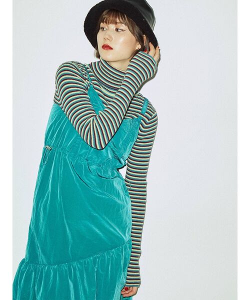 jouetie(ジュエティ)の「ナイロンジャンパースカート(ジャンパースカート・レディース・パープル/ブルー/ピンク/ブラック・MEDIUM)」の15枚目の写真