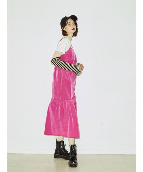 jouetie(ジュエティ)の「ナイロンジャンパースカート(ジャンパースカート・レディース・パープル/ブルー/ピンク/ブラック・MEDIUM)」の17枚目の写真