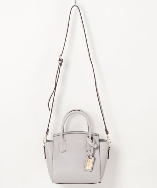 SALON de RUBAN(サロンドルヴァン)の「【SALON de RUBAN / サロン ド ルヴァン】 2wayハンドバッグ ポーチ付き(ハンドバッグ・レディース・ブラック/グレー/ブルー/パープル/グリーン/ライトグレー/ホワイト/ベージュ/ラベンダー/アイボリー/キャメル/レッド/ダークグリーン・FREE)」の5枚目の写真