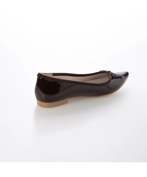 Launa lea(ラウナレア)の「【レイン対応】ポインテッドトゥバレエシューズ(RB4401A)(バレエシューズ・レディース・モカ/ブラック/ワイン/グレー系その他/ライトパープル/アイボリー/ダークブラウン・22.5cm/25.0cm/24.0cm/23.5cm/22.0cm/23.0cm/24.5cm/26.0cm/25.5cm/21.5cm/23.5㎝)」の12枚目の写真