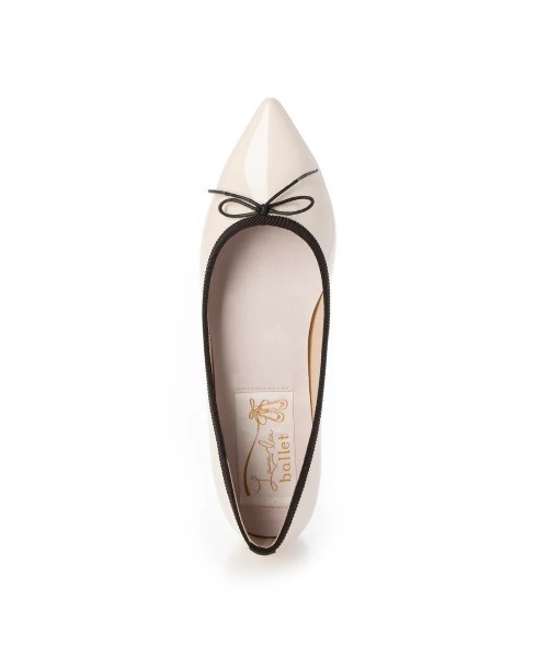 Launa lea(ラウナレア)の「【レイン対応】ポインテッドトゥバレエシューズ(RB4401A)(バレエシューズ・レディース・モカ/ブラック/ワイン/グレー系その他/ライトパープル/アイボリー/ダークブラウン・22.5cm/25.0cm/24.0cm/23.5cm/22.0cm/23.0cm/24.5cm/26.0cm/25.5cm/21.5cm/23.5㎝)」の14枚目の写真