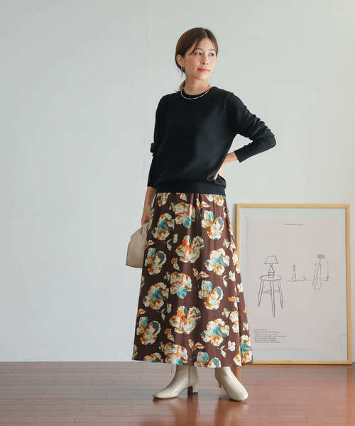 URBAN RESEARCH DOORS（アーバンリサーチドアーズ）の「ウールロングリブスリーブニット（ニット/セーター・レディース・ブラック/ブルー/オレンジ・MEDIUM）」の20枚目の写真