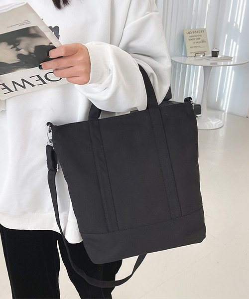 c.u.l（シーユーエル）の「2wayキャンパスショルダーバッグ cula458（ショルダーバッグ・レディース・ホワイト/ブラック・FREE）」の2枚目の写真