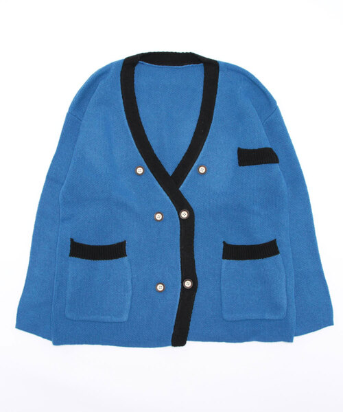 Jasmine Grandiflorum（ジャスミングランディフローラム）の「【Jasmine】ビッグシルエットダブルボタンニットカーディガン（カーディガン/ボレロ・レディース・ブラック/レッド/ブルー/グリーン/ホワイト・FREE）」の10枚目の写真