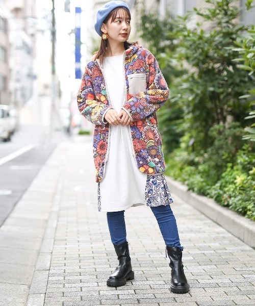 チチカカ（チチカカ）の「エスニックフラワーフリースジャケット