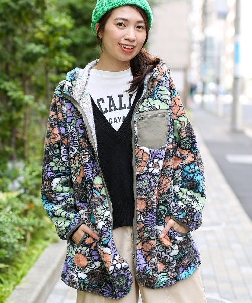 チチカカ（チチカカ）の「エスニックフラワーフリースジャケット