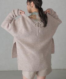 バックシャンふわふわオーバーニット