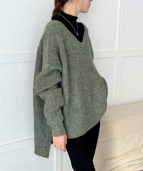 Doula Doula（ドゥーラドゥーラ）の「バックシャンふわふわオーバーニット（ニット/セーター・レディース・ベージュ/ブルー/グリーン・FREE）」の7枚目の写真