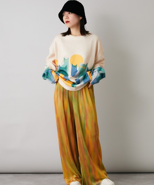 Bloom Closet(ブルームクローゼット)の「よるねこプリントニットソー(ニット/セーター・レディース・アイボリー/ブラック・MEDIUM/LARGE)」の3枚目の写真