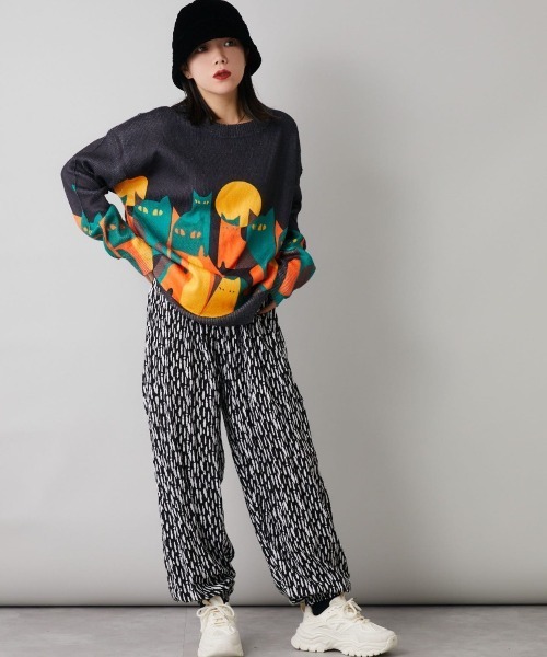 Bloom Closet(ブルームクローゼット)の「よるねこプリントニットソー(ニット/セーター・レディース・アイボリー/ブラック・MEDIUM/LARGE)」の14枚目の写真