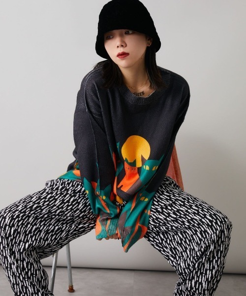 Bloom Closet(ブルームクローゼット)の「よるねこプリントニットソー(ニット/セーター・レディース・アイボリー/ブラック・MEDIUM/LARGE)」の11枚目の写真